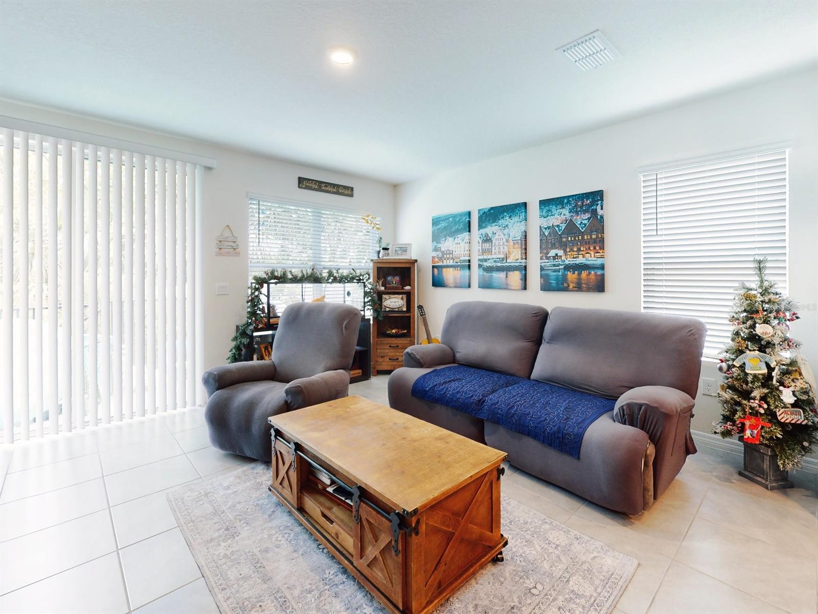 Bella Oaks - Residential