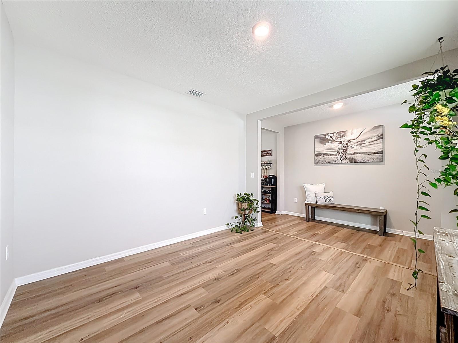 EDGEMONT - Residential
