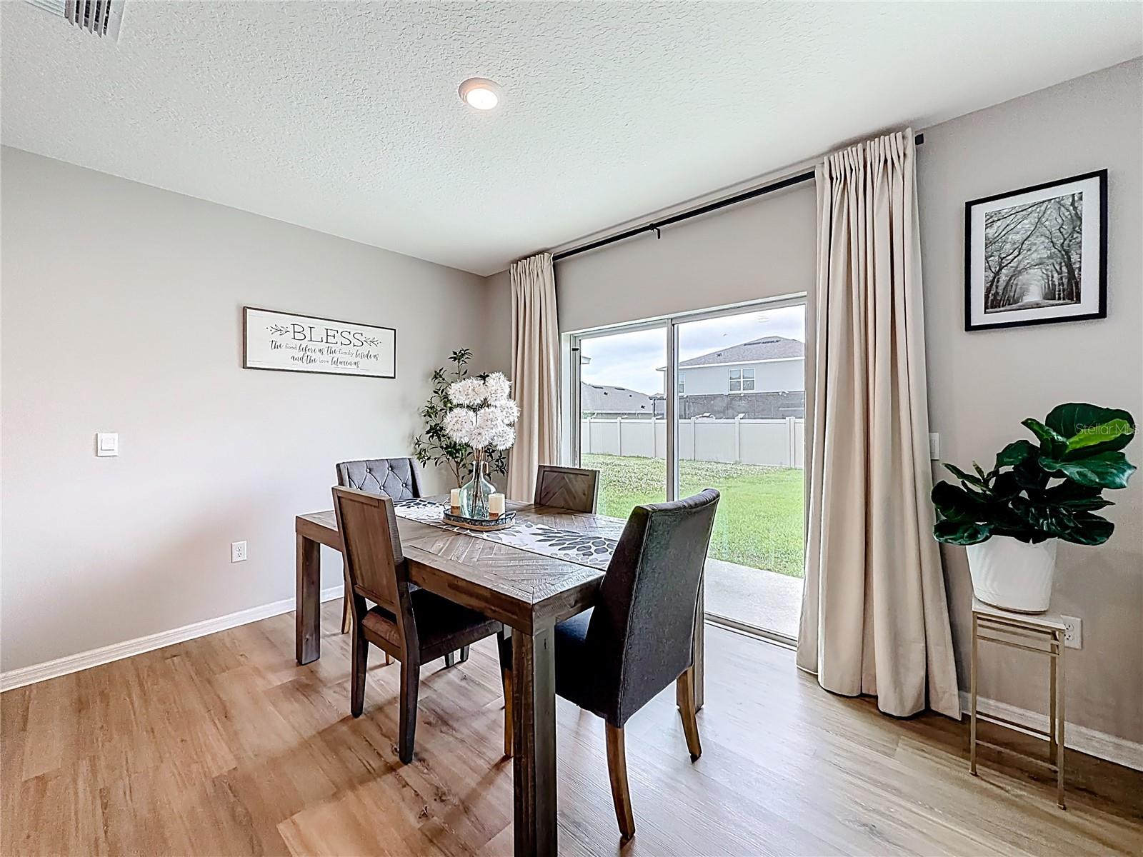 EDGEMONT - Residential