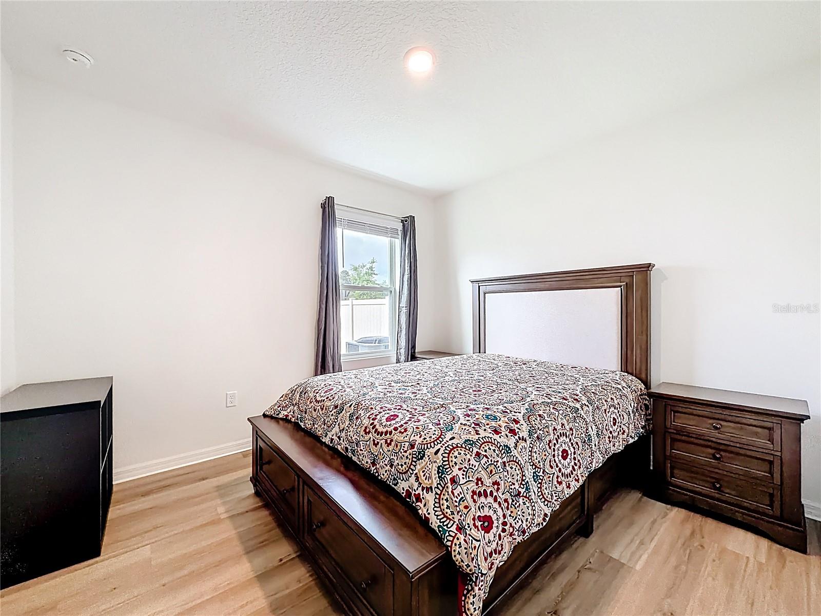 EDGEMONT - Residential