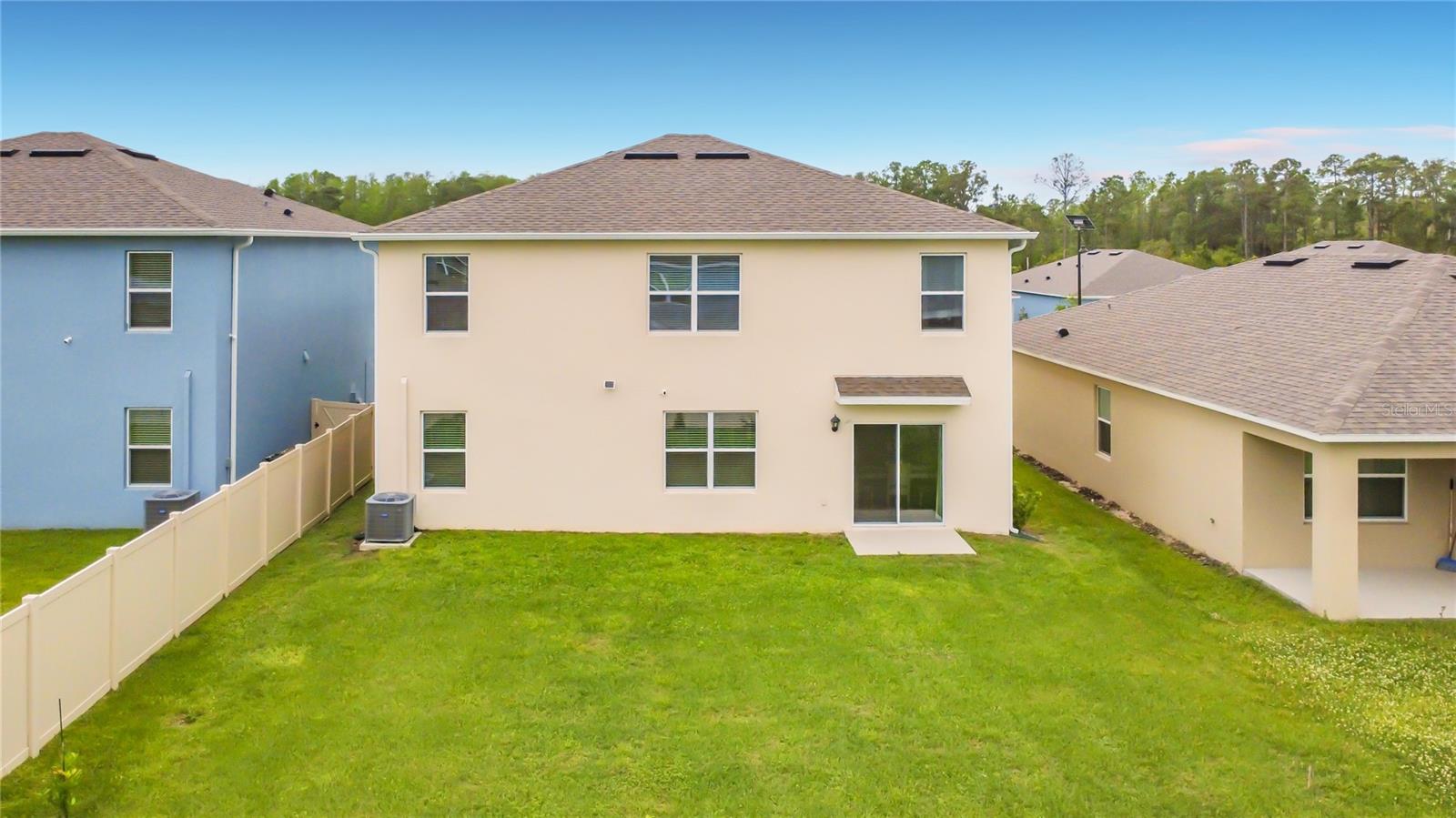 EDGEMONT - Residential