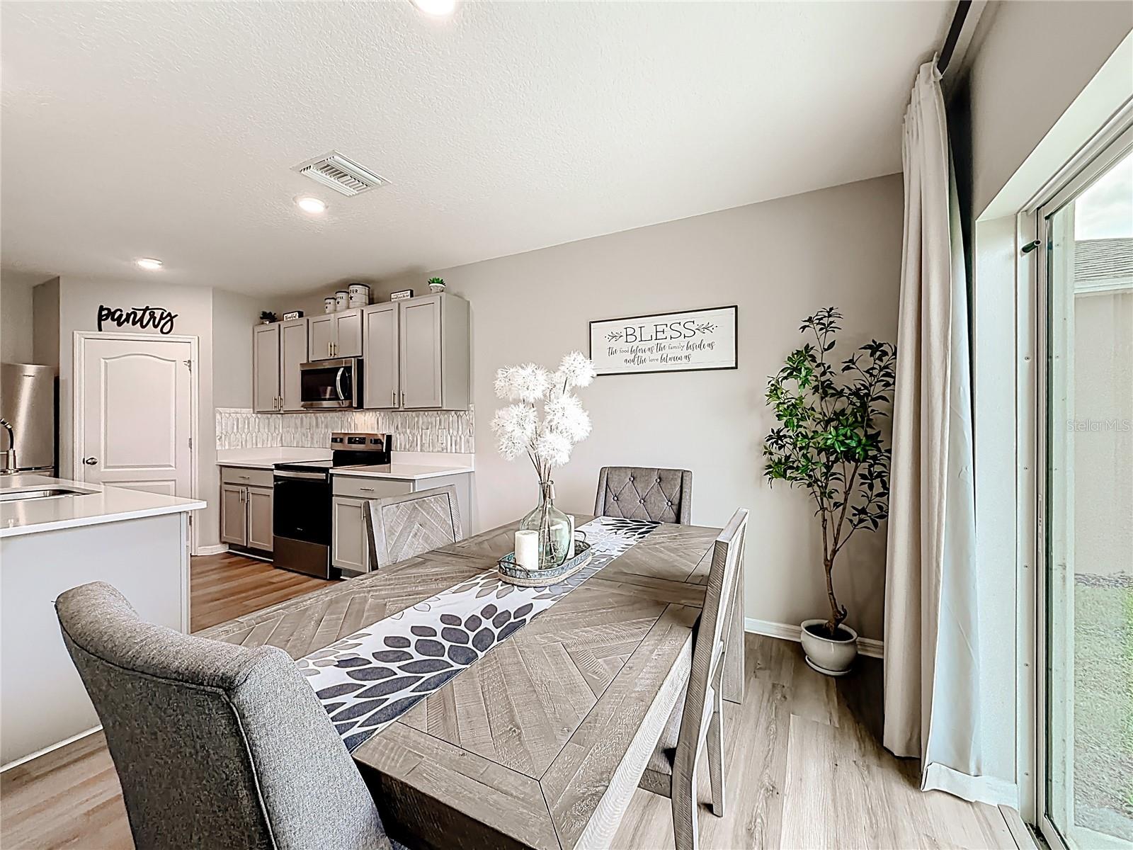 EDGEMONT - Residential