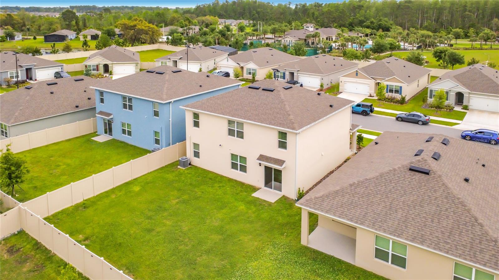 EDGEMONT - Residential