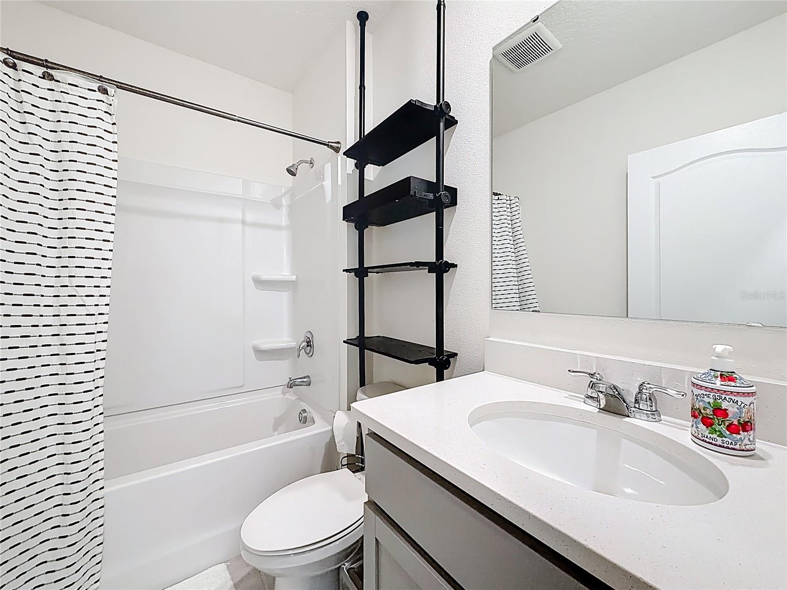 EDGEMONT - Residential