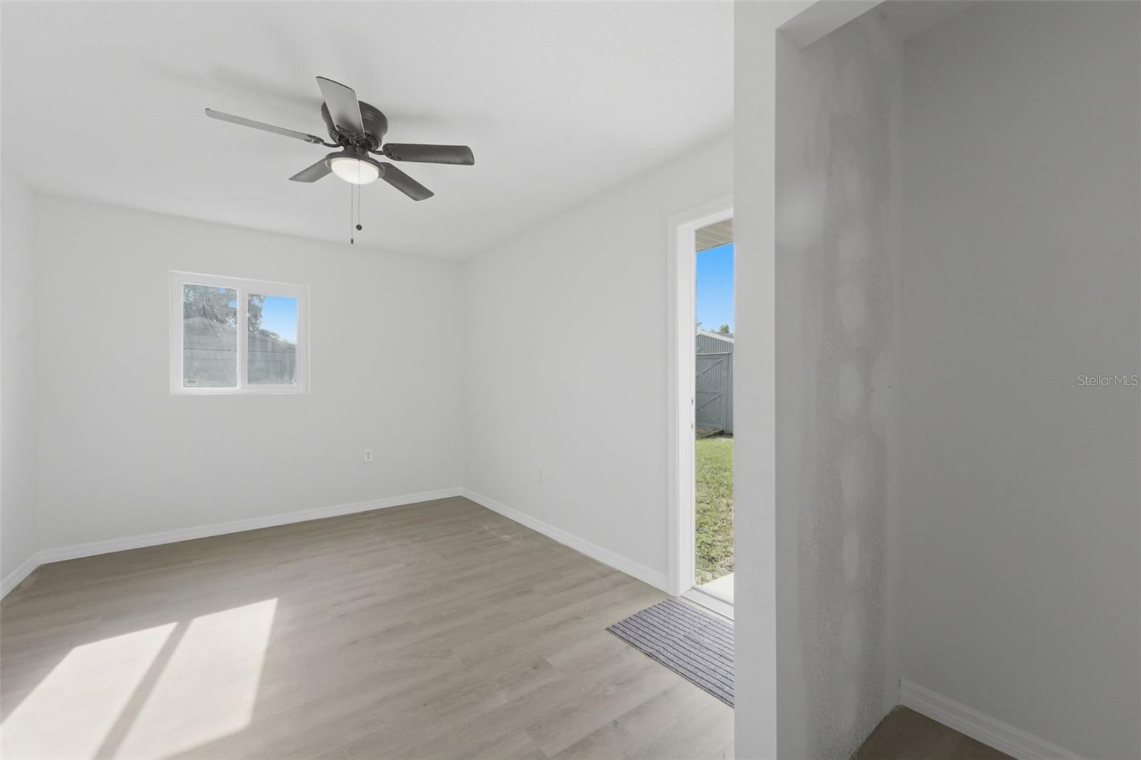 BREEZEWOOD PARK UNIT 04 - Residential