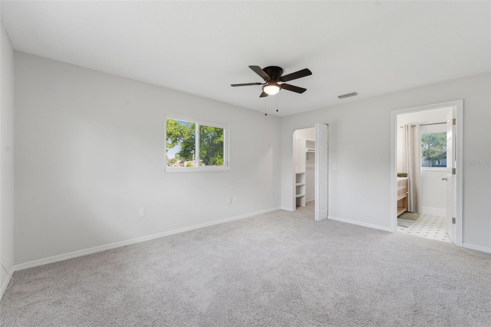 BREEZEWOOD PARK UNIT 04 - Residential