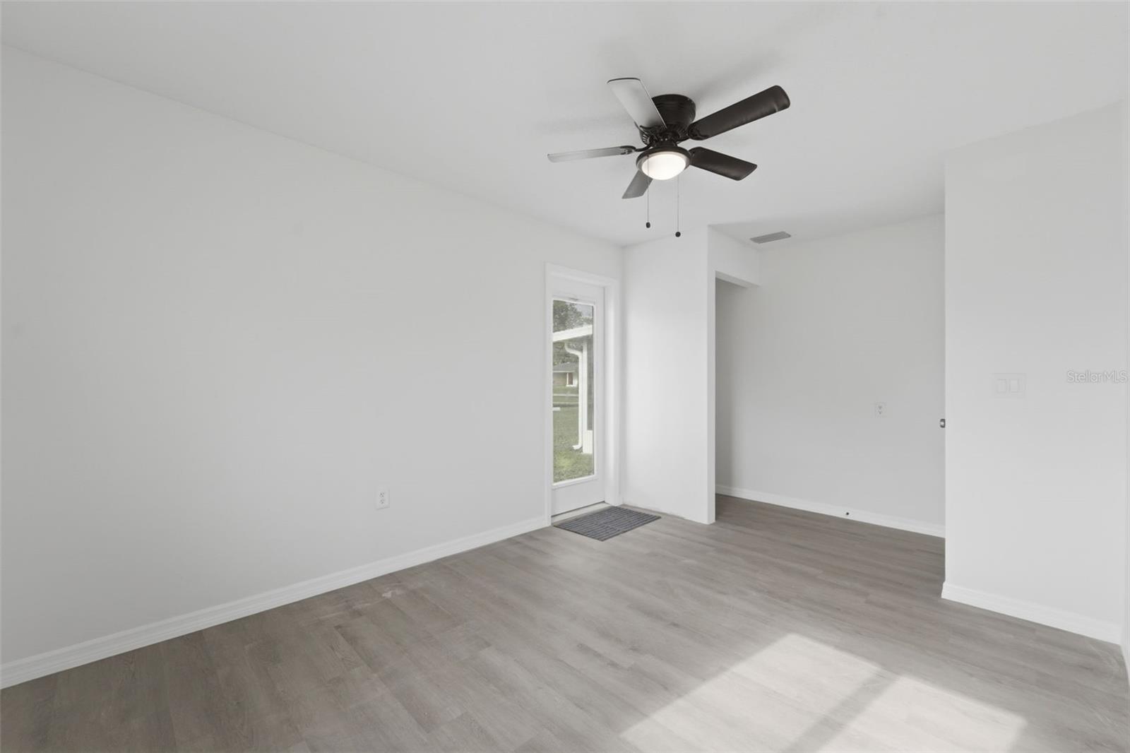 BREEZEWOOD PARK UNIT 04 - Residential