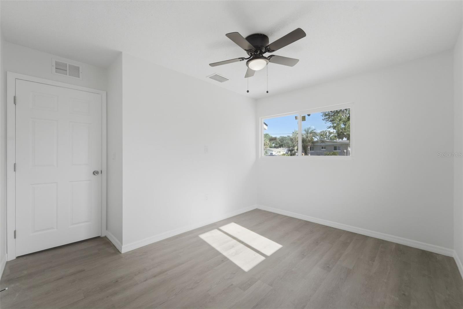 BREEZEWOOD PARK UNIT 04 - Residential