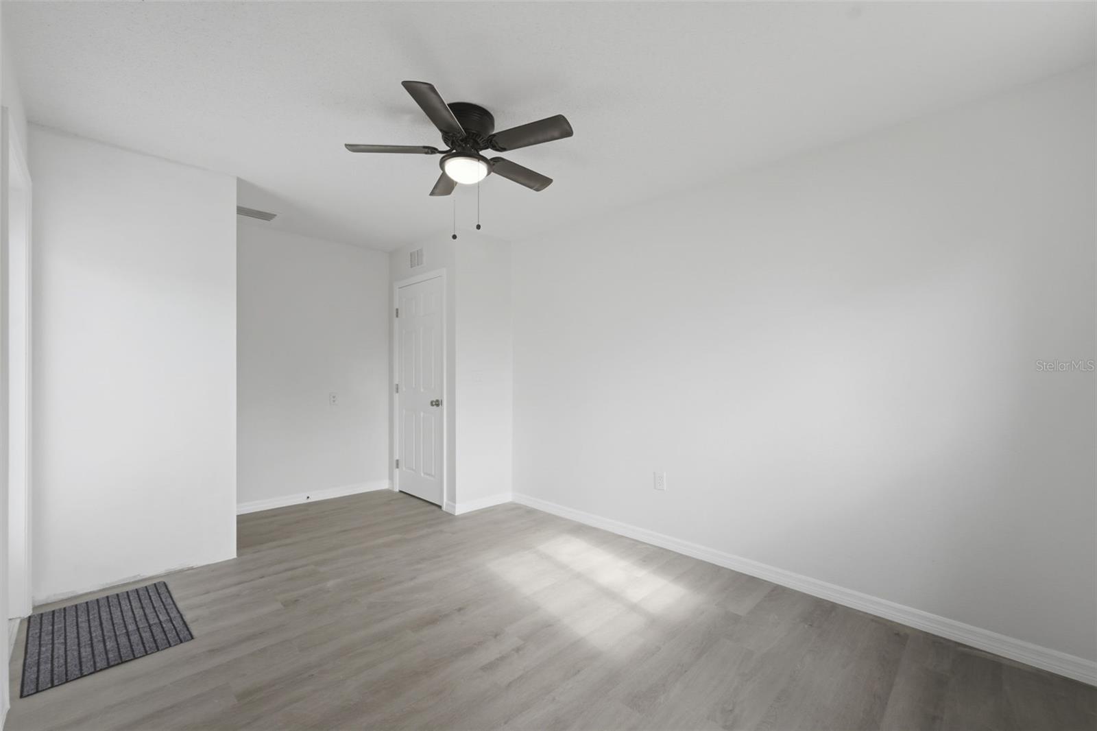 BREEZEWOOD PARK UNIT 04 - Residential