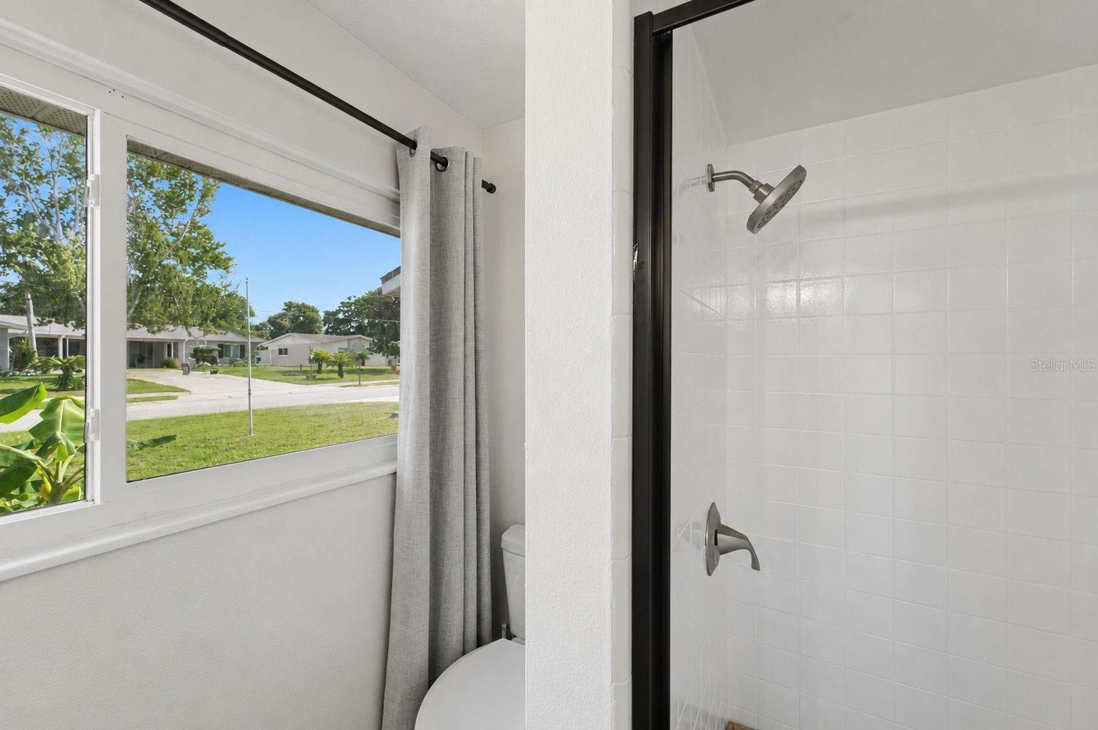 BREEZEWOOD PARK UNIT 04 - Residential