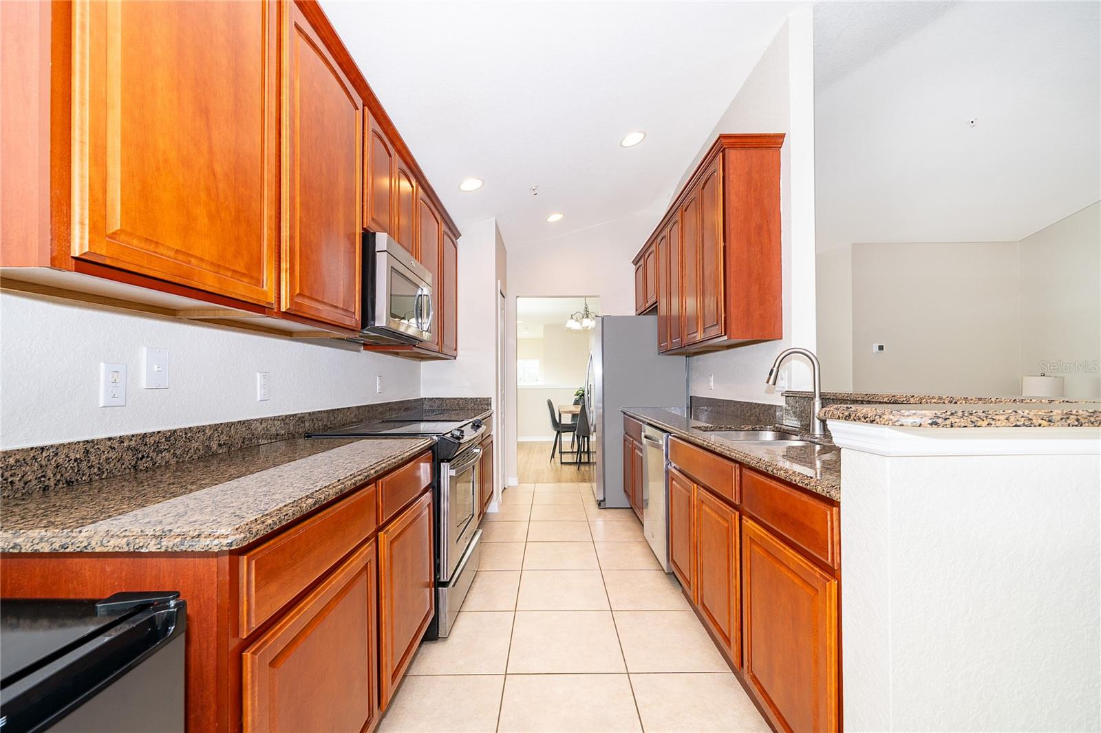 PROMENADES AT BELLATRAE CONDO PH 19 BLDG 43 - Residential