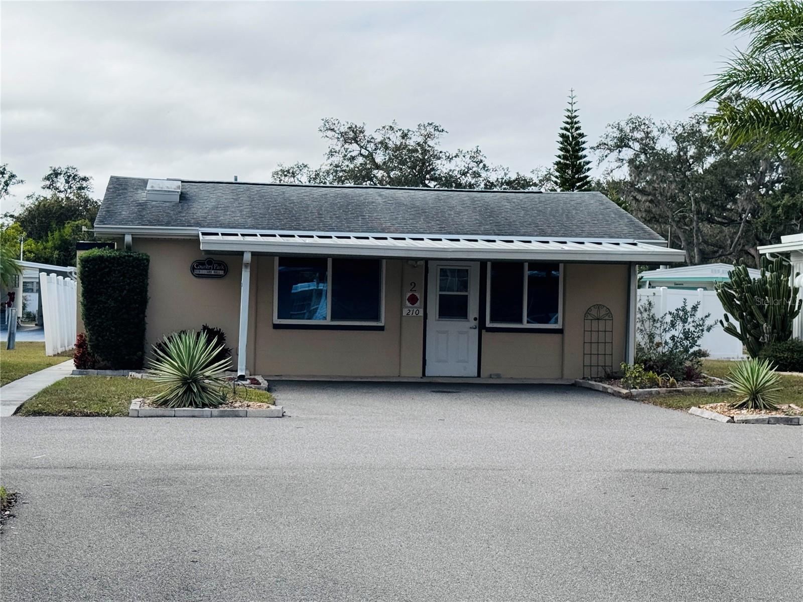 COUNTRY PARK CO-OP M/H UNREC - Residential