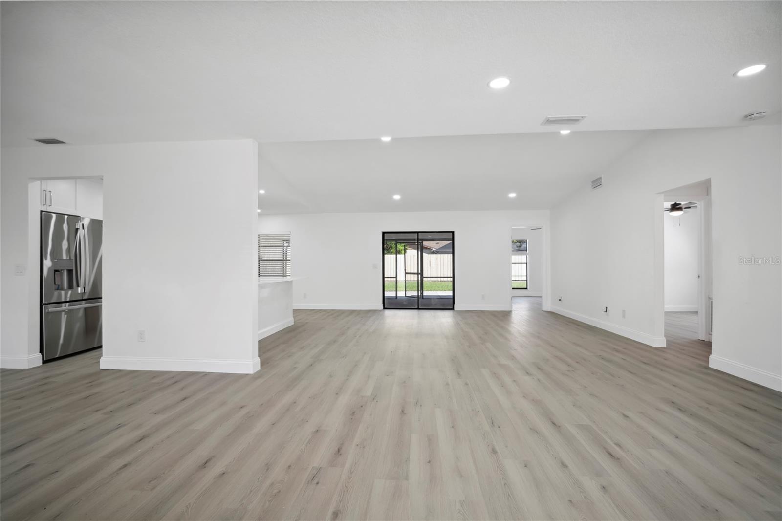 BLOOMINGDALE SEC O - Residential