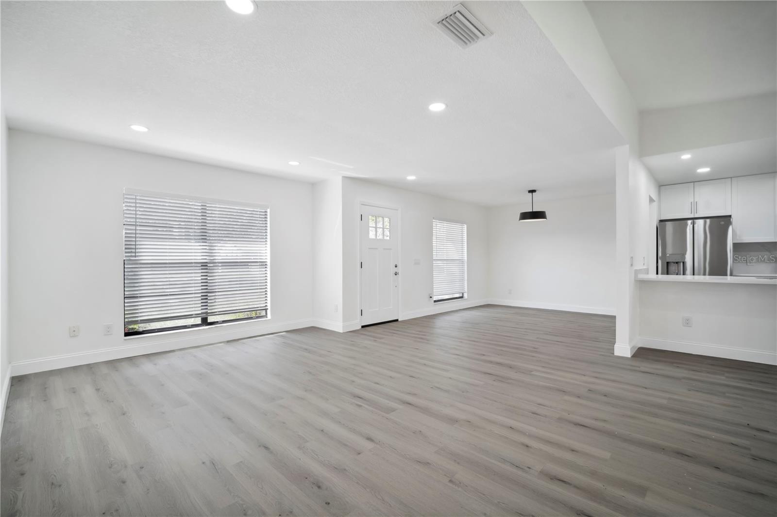 BLOOMINGDALE SEC O - Residential