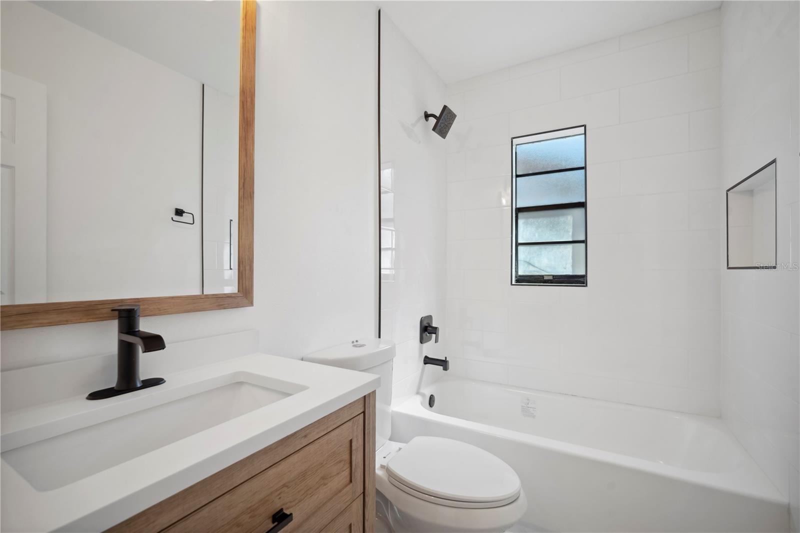 BLOOMINGDALE SEC O - Residential