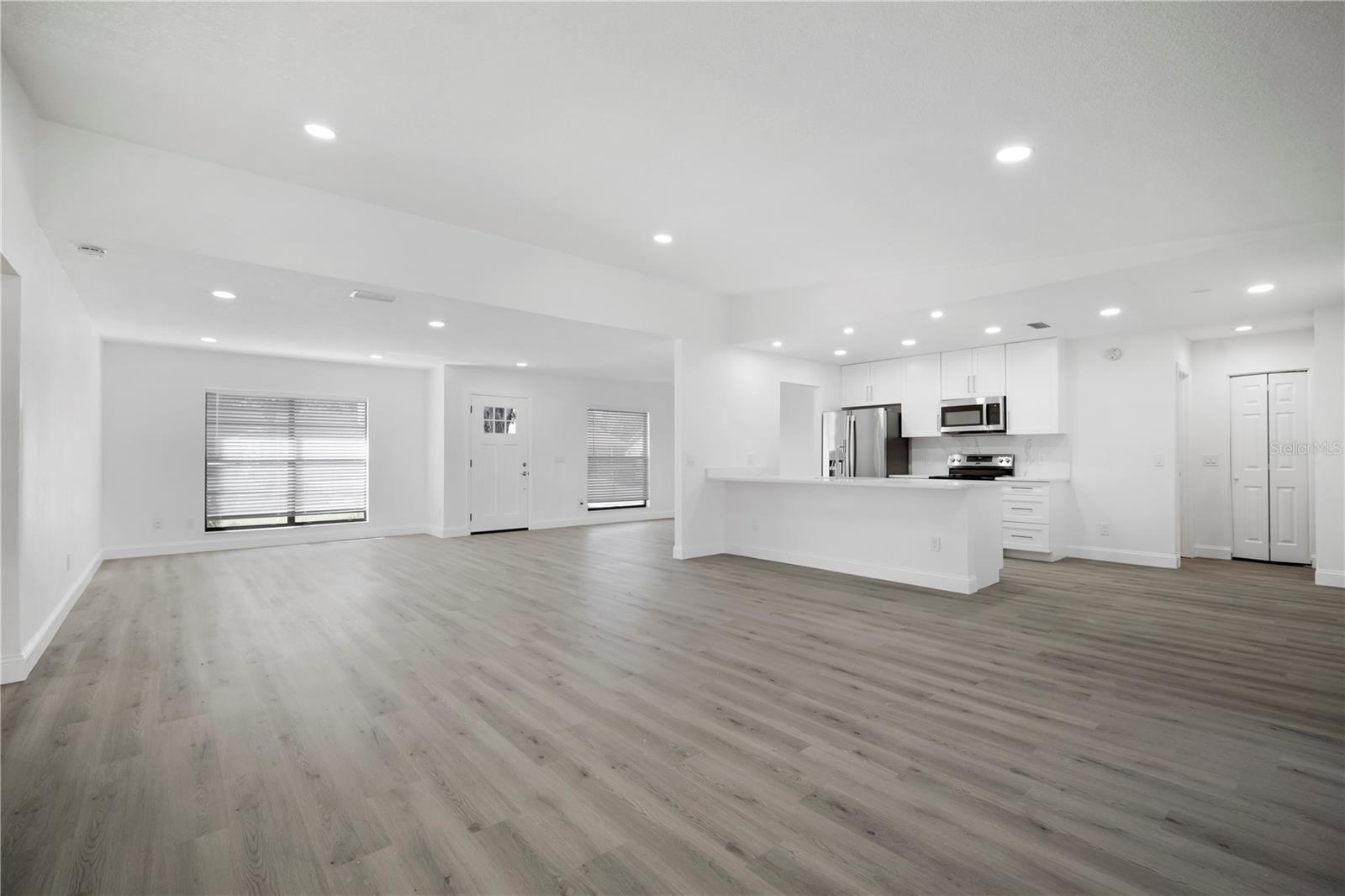 BLOOMINGDALE SEC O - Residential