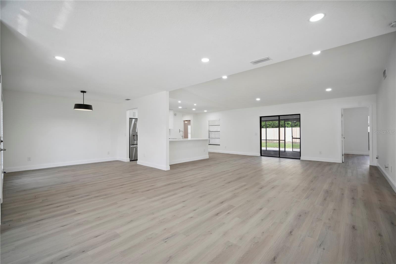 BLOOMINGDALE SEC O - Residential