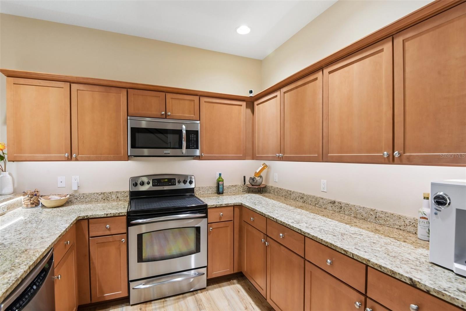 ANCLOTE RIVER CROSSINGS - Residential