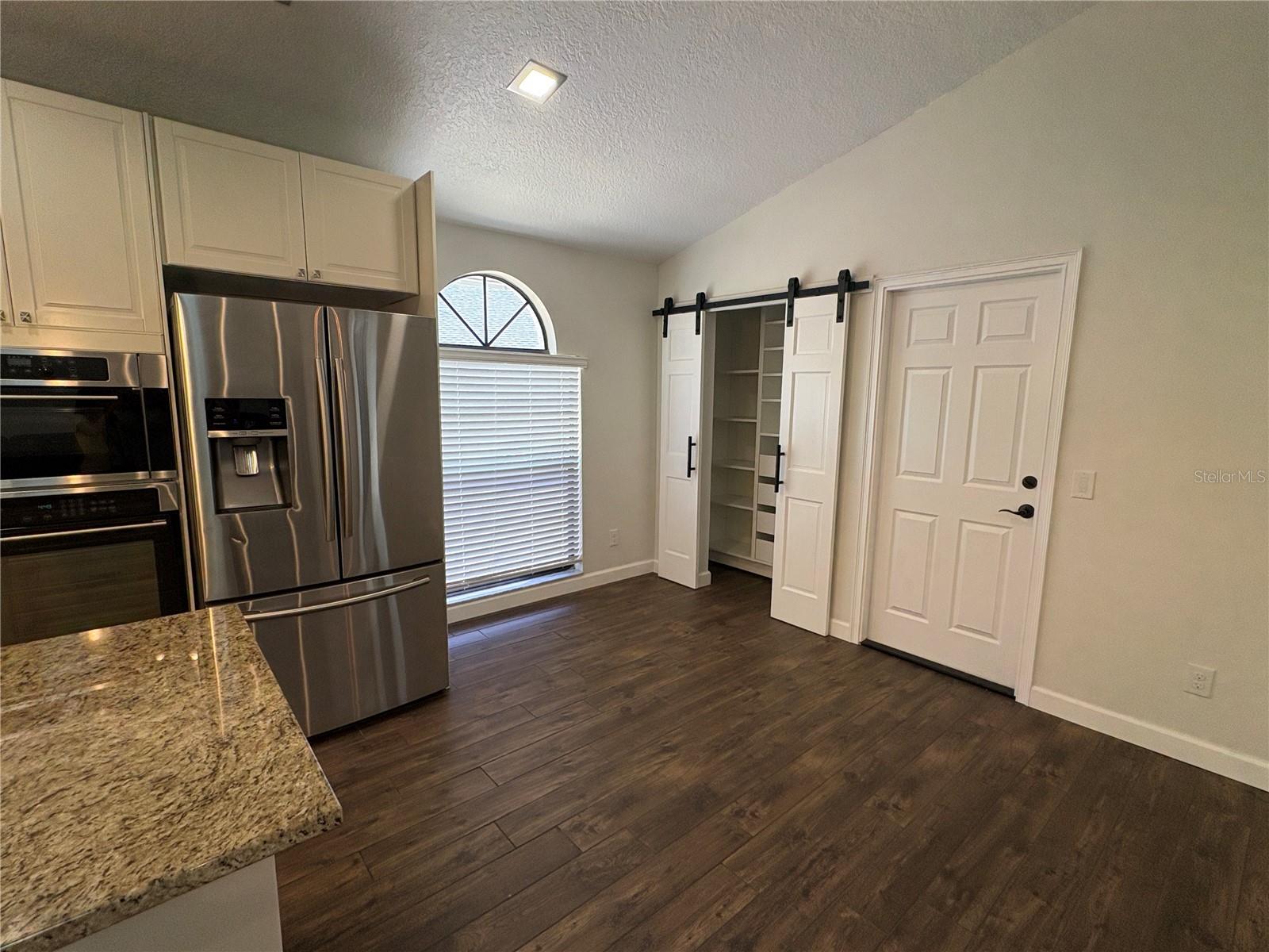 COUNTRY ADD - Residential