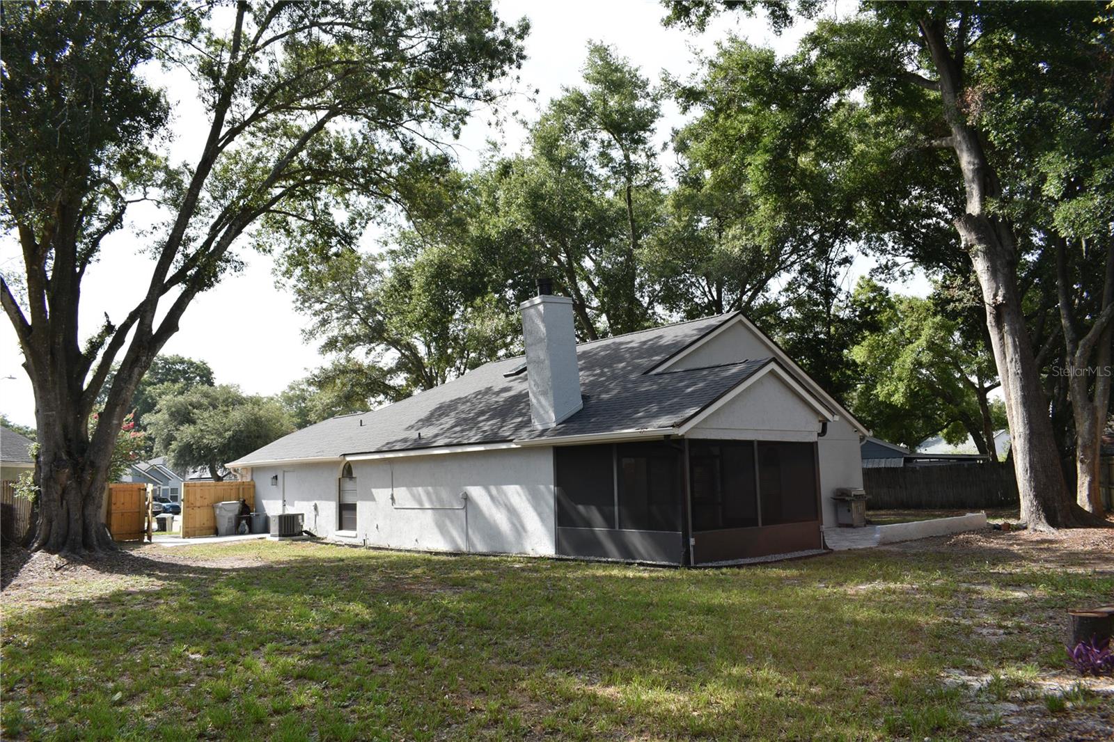 COUNTRY ADD - Residential