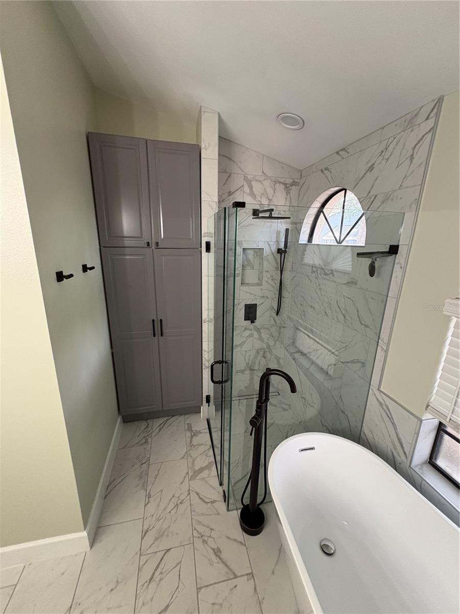 COUNTRY ADD - Residential