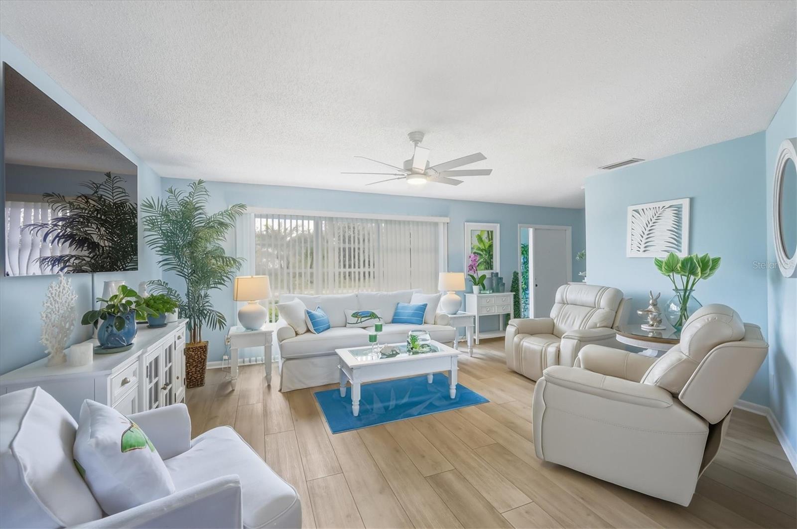 LAKE SUZY ESTATES - Residential