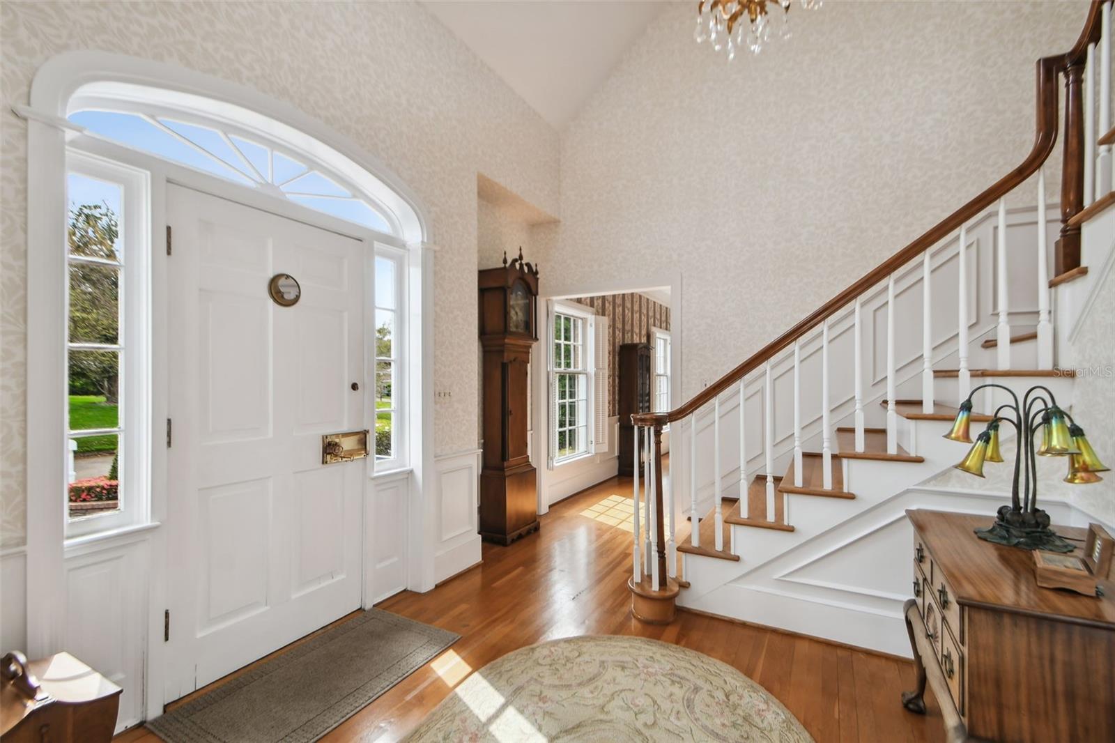 TIMBERLANE SHORES - Residential