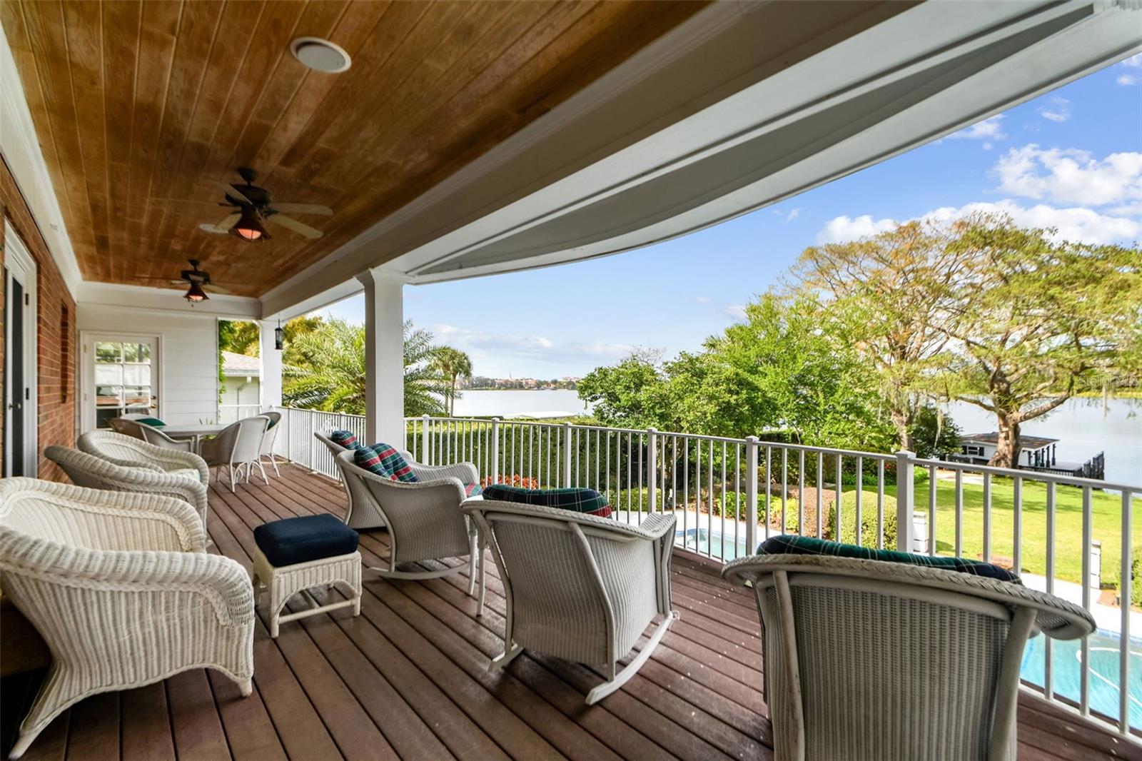 TIMBERLANE SHORES - Residential