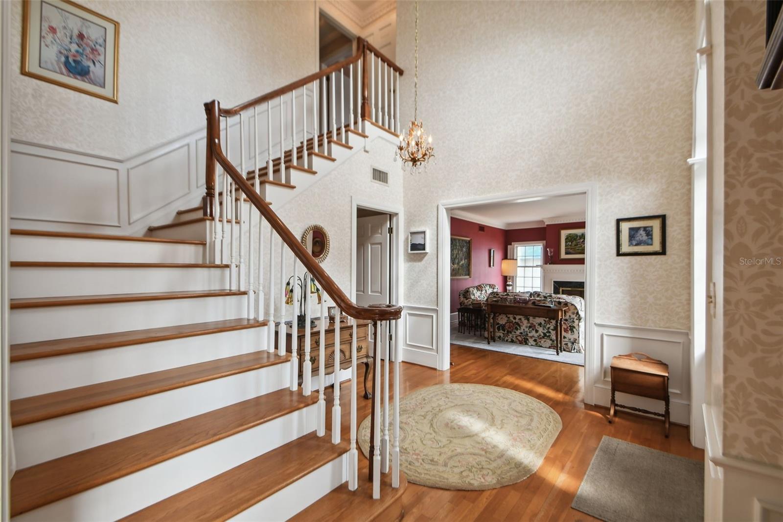 TIMBERLANE SHORES - Residential