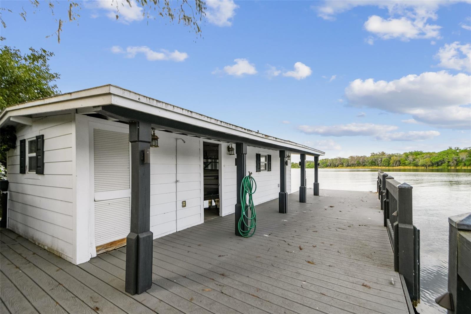 TIMBERLANE SHORES - Residential