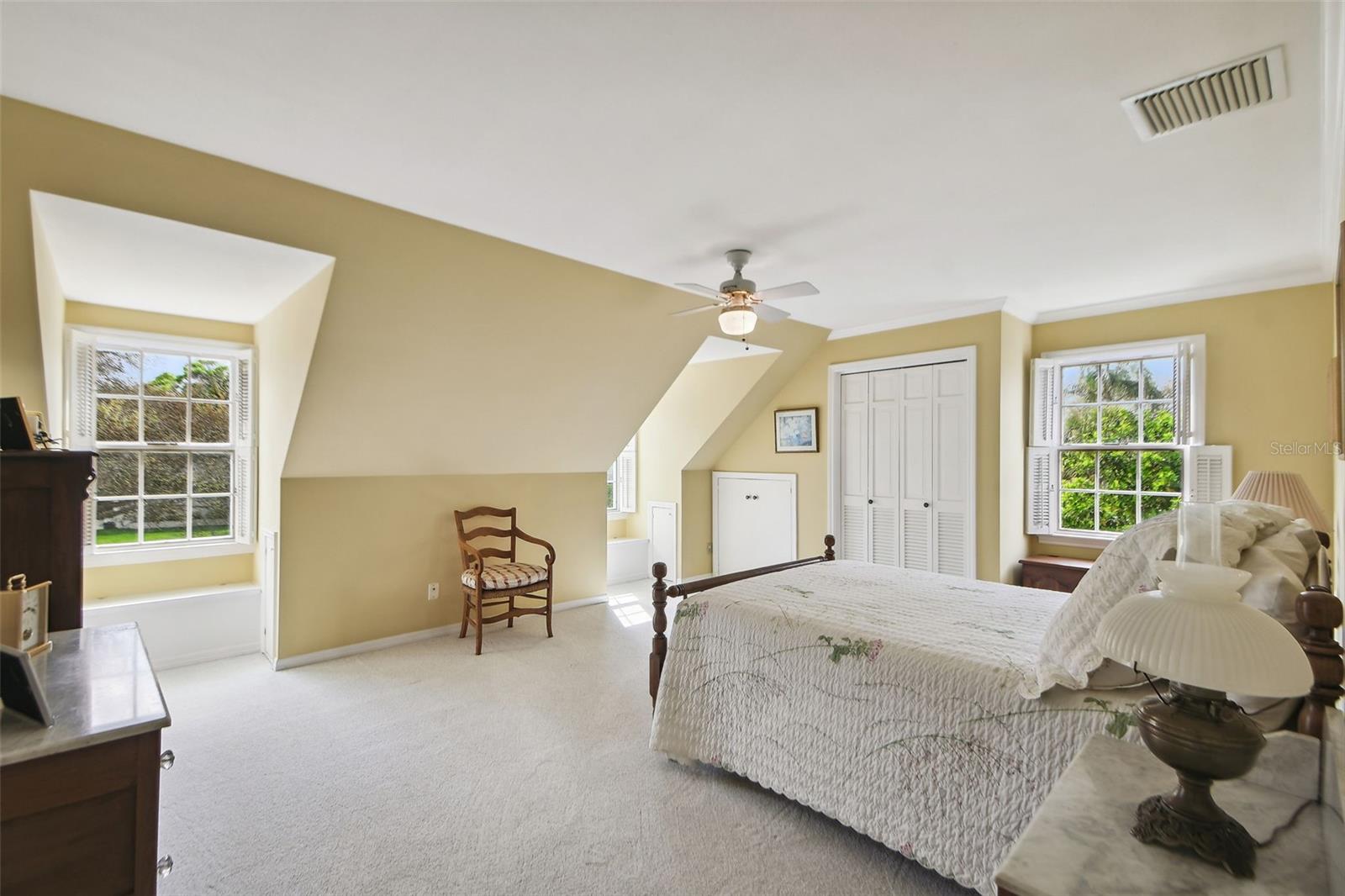TIMBERLANE SHORES - Residential