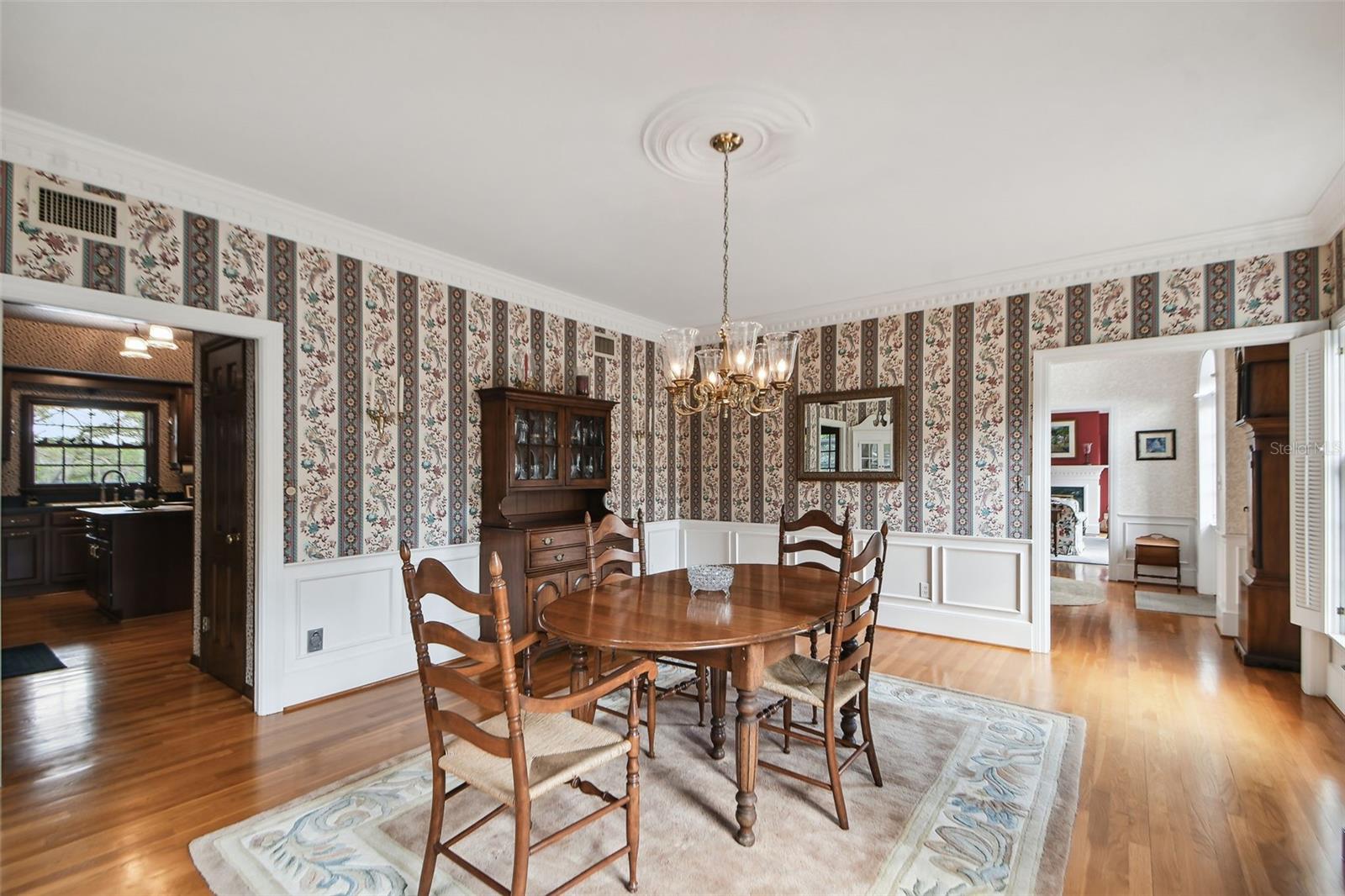 TIMBERLANE SHORES - Residential