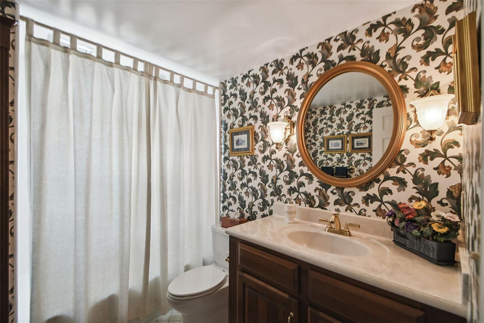 TIMBERLANE SHORES - Residential