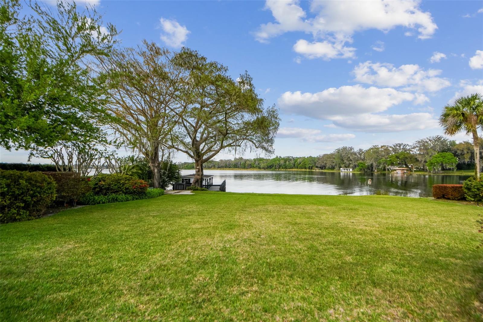 TIMBERLANE SHORES - Residential