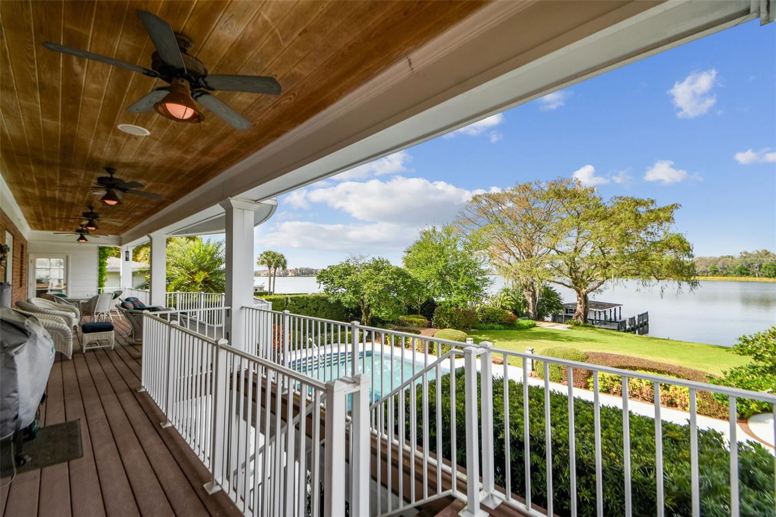 TIMBERLANE SHORES - Residential