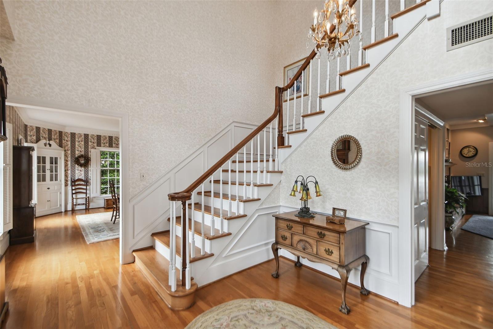 TIMBERLANE SHORES - Residential