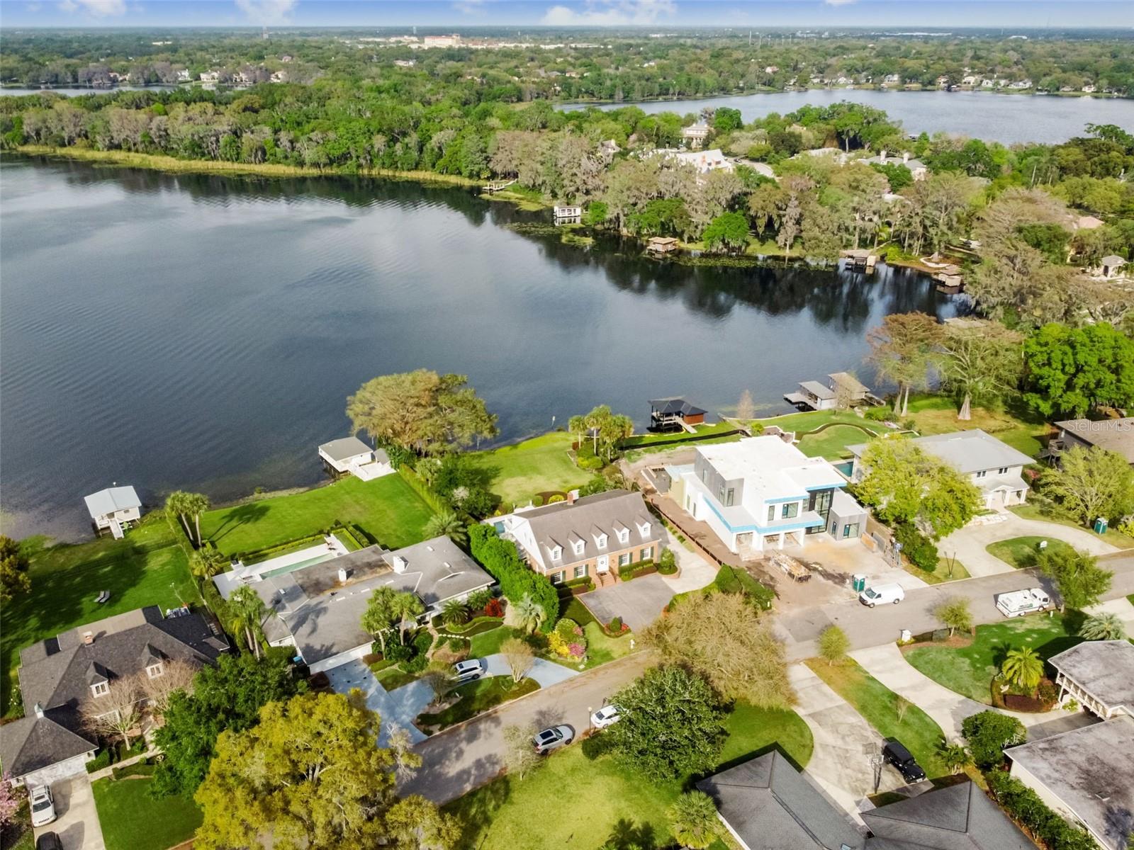 TIMBERLANE SHORES - Residential