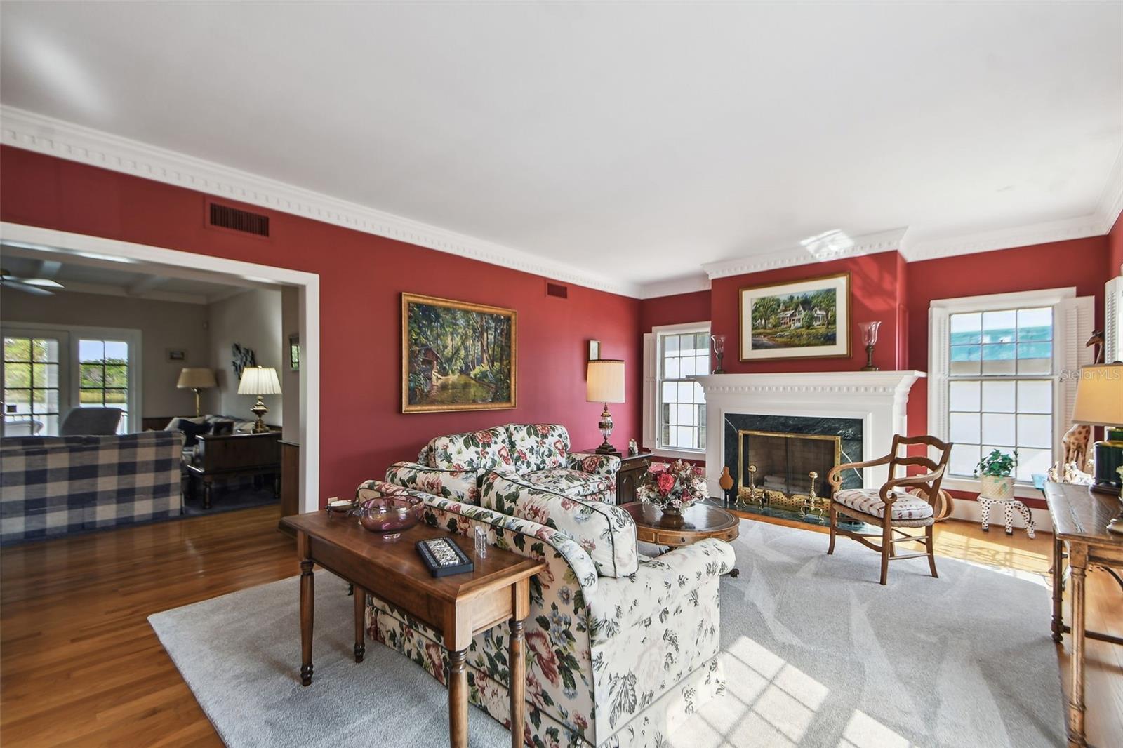 TIMBERLANE SHORES - Residential