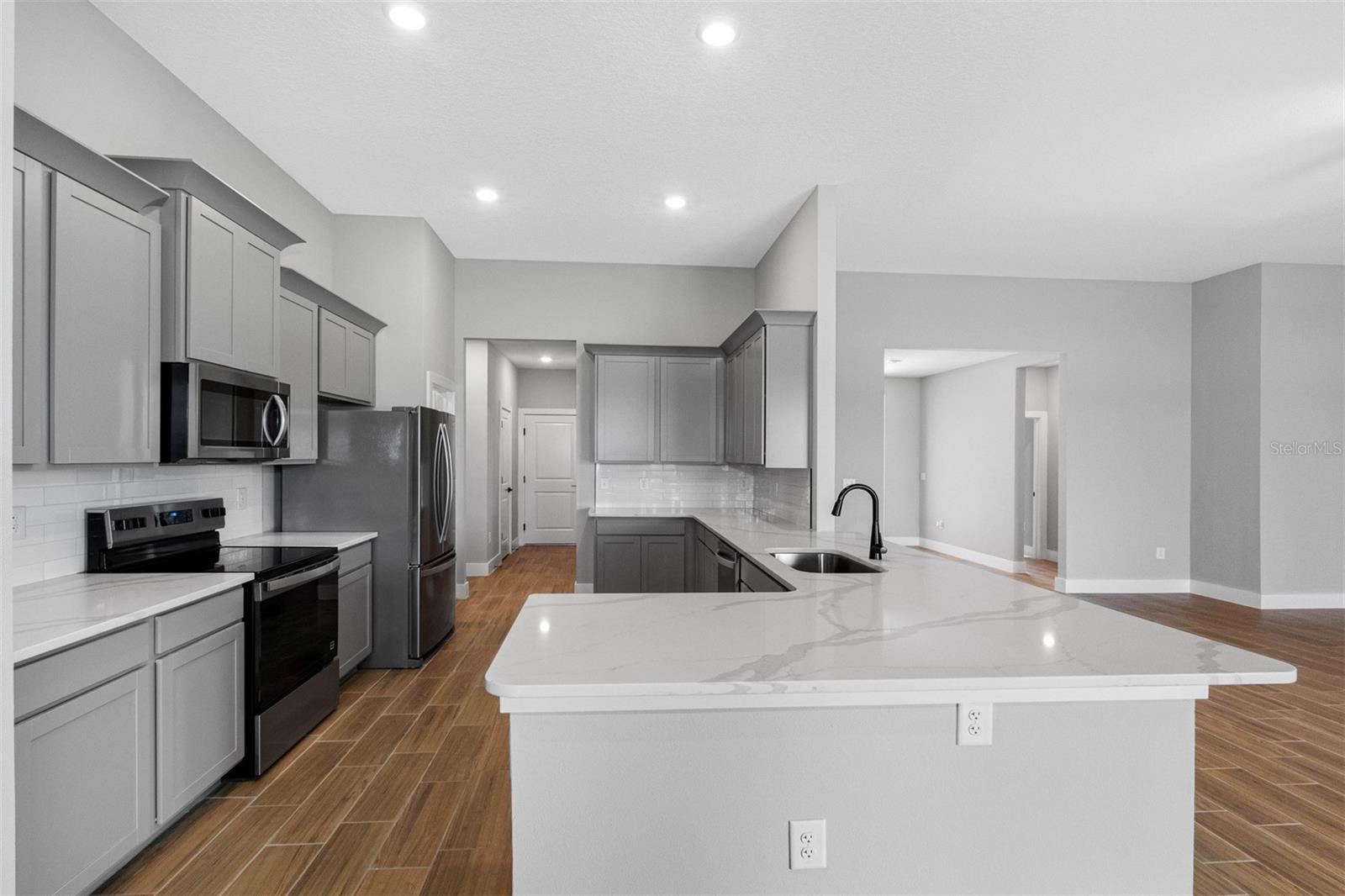 LAKE GALLAGHER SUB - Residential