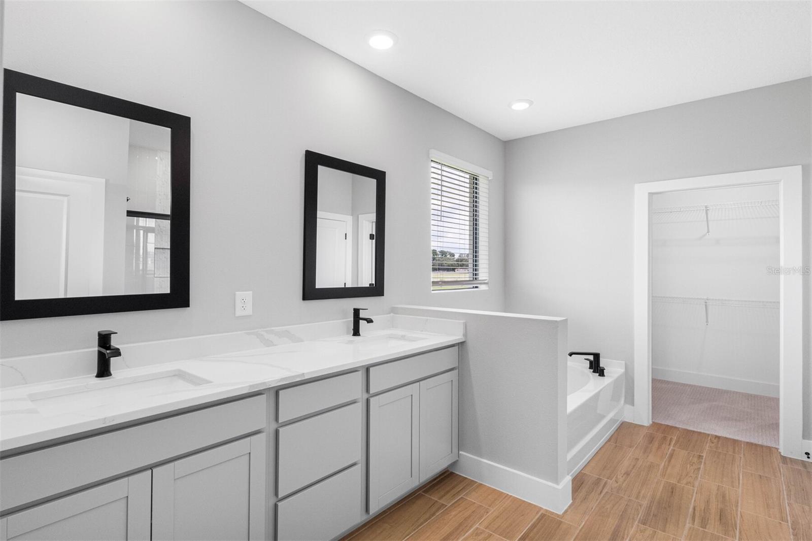LAKE GALLAGHER SUB - Residential