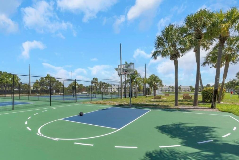 WATERSIDE AT COQUINA KEY SOUTH - Residential Lease