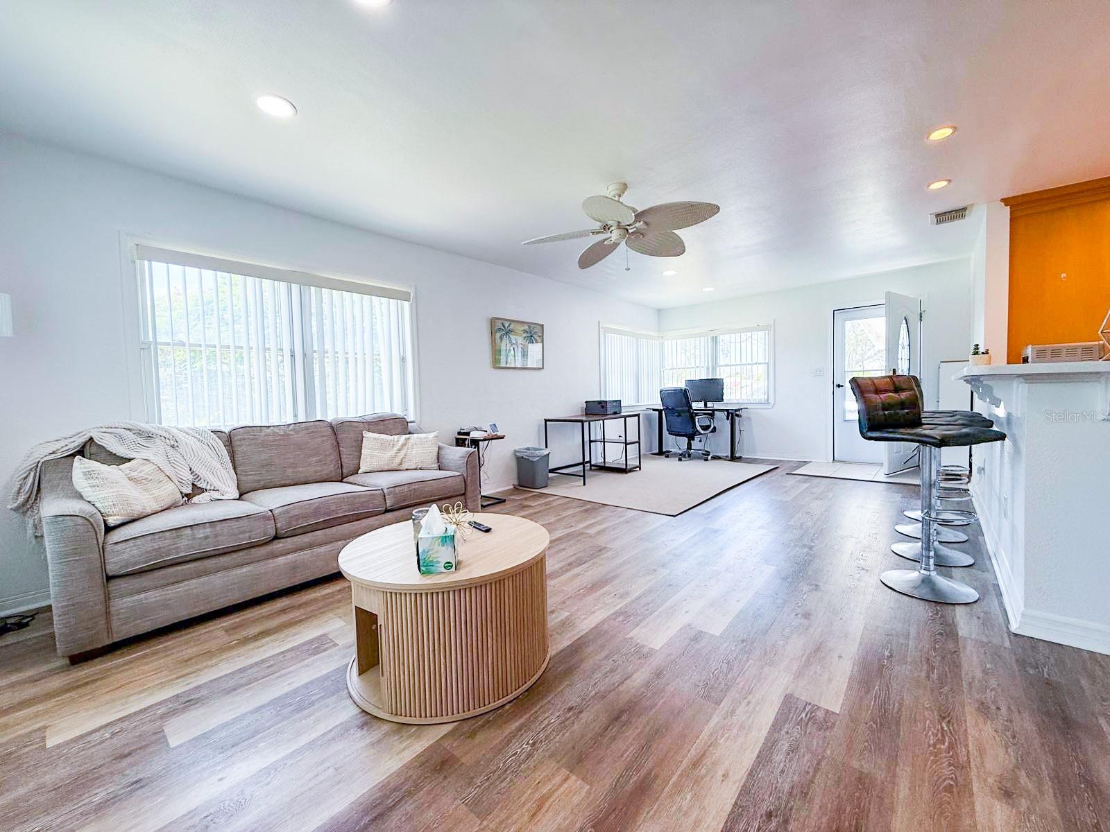 BELLE VISTA POINT - Residential