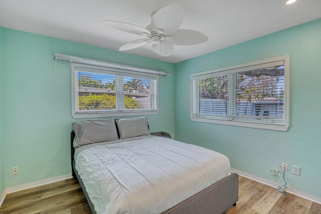BELLE VISTA POINT - Residential