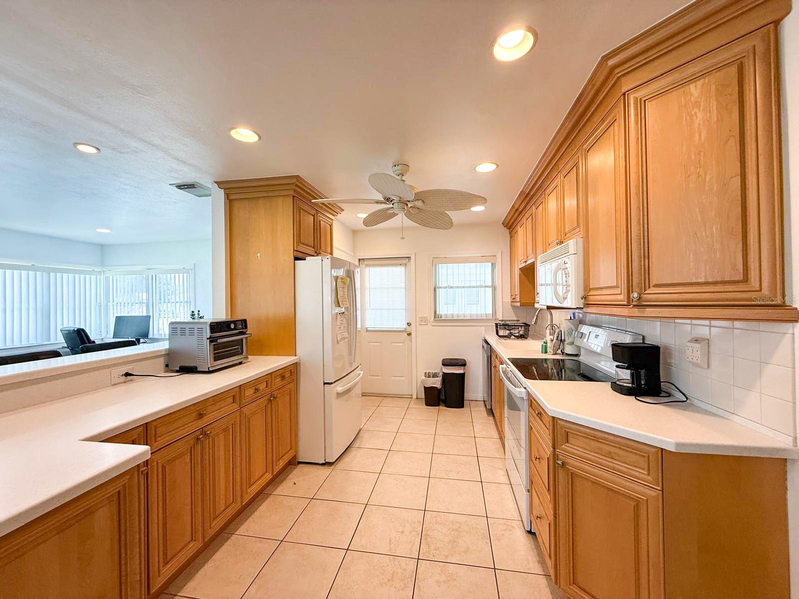 BELLE VISTA POINT - Residential