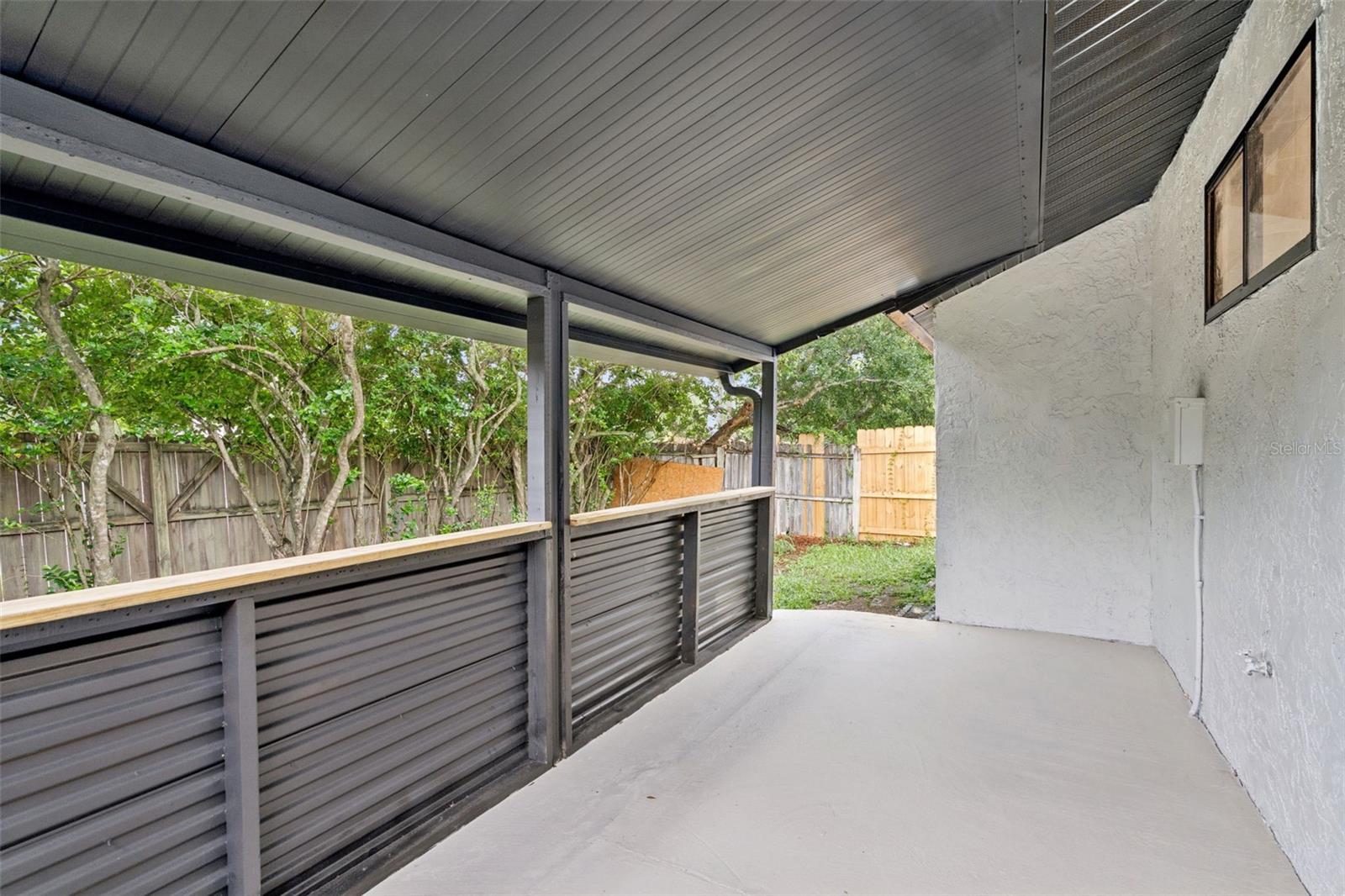 LOVELL TERRACE - Residential