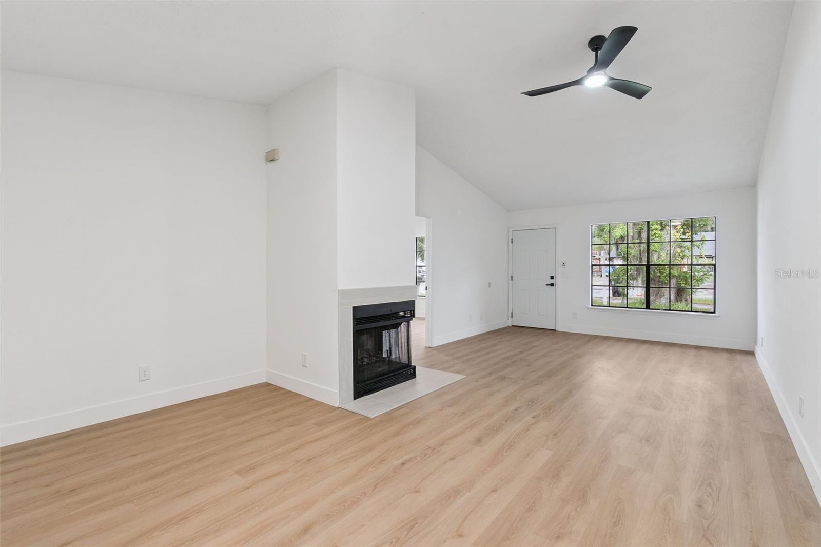 LOVELL TERRACE - Residential