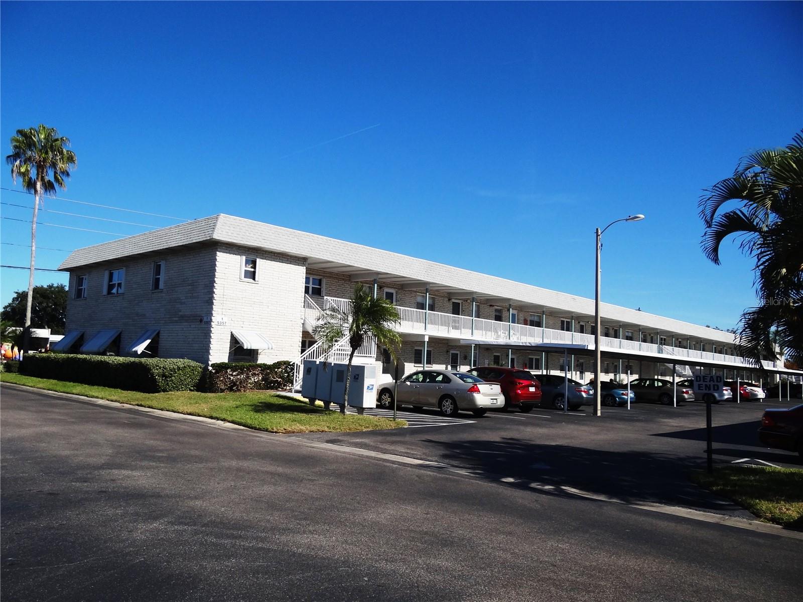 PARADISE SHORES - Residential Lease