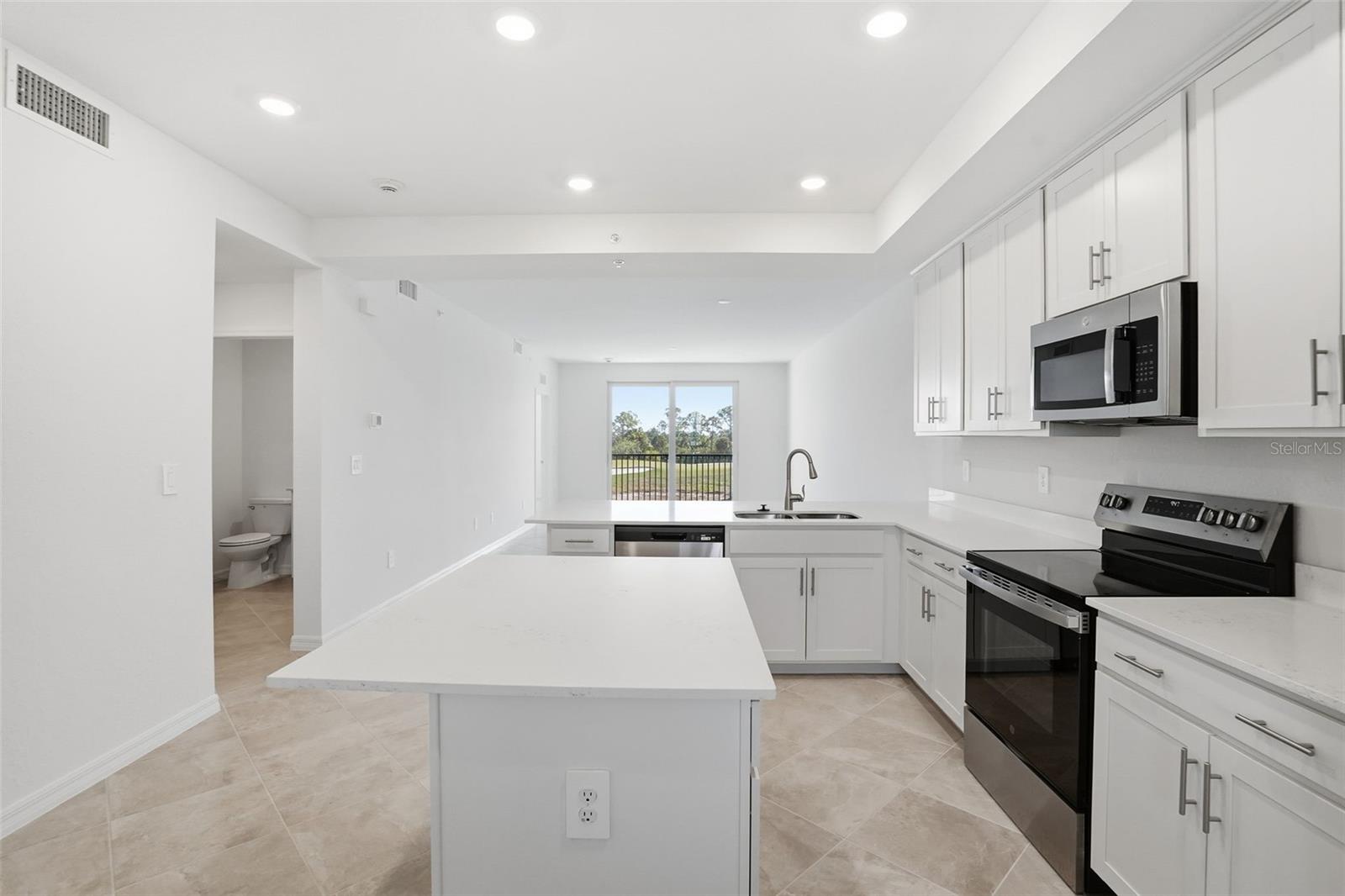 WELLEN PARK GOLF & COUNTRY CLUB - Residential