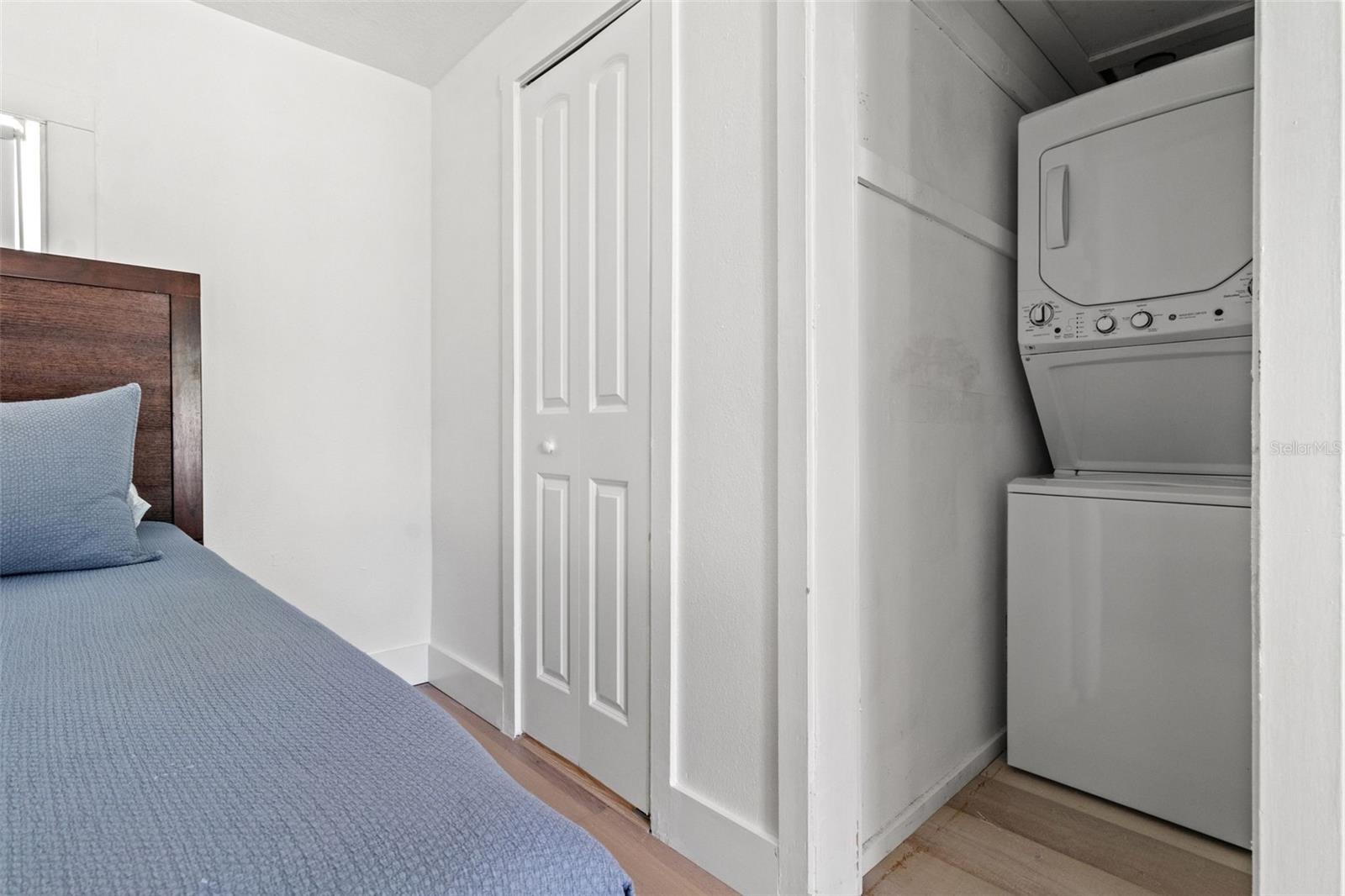 BIDWELLS OAK WOOD ADD - Residential Lease