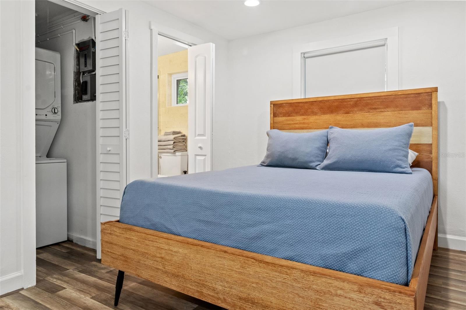 BIDWELLS OAK WOOD ADD - Residential Lease